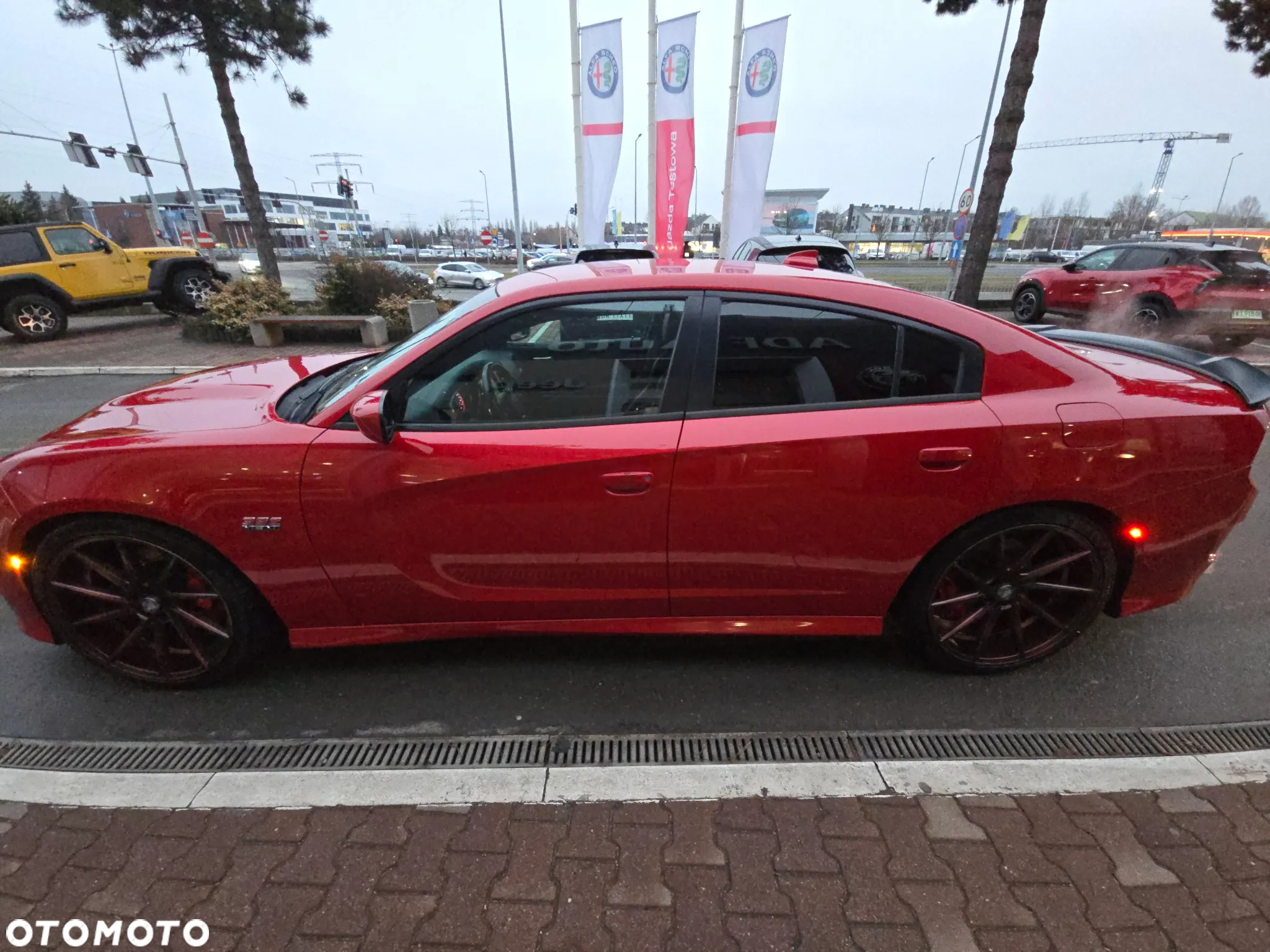 Dodge Charger - 8