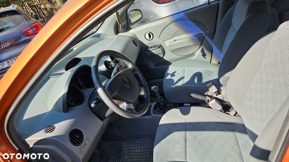 Chevrolet Aveo 1.2 SE / Plus - 18