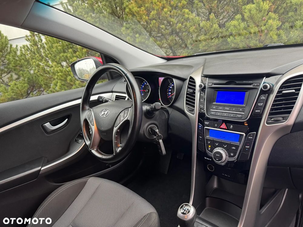 Hyundai i30 1.4 Comfort World Cup - 7