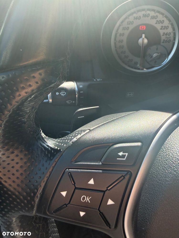 Mercedes-Benz CLA 200 (CDI) d 4Matic 7G-DCT - 39