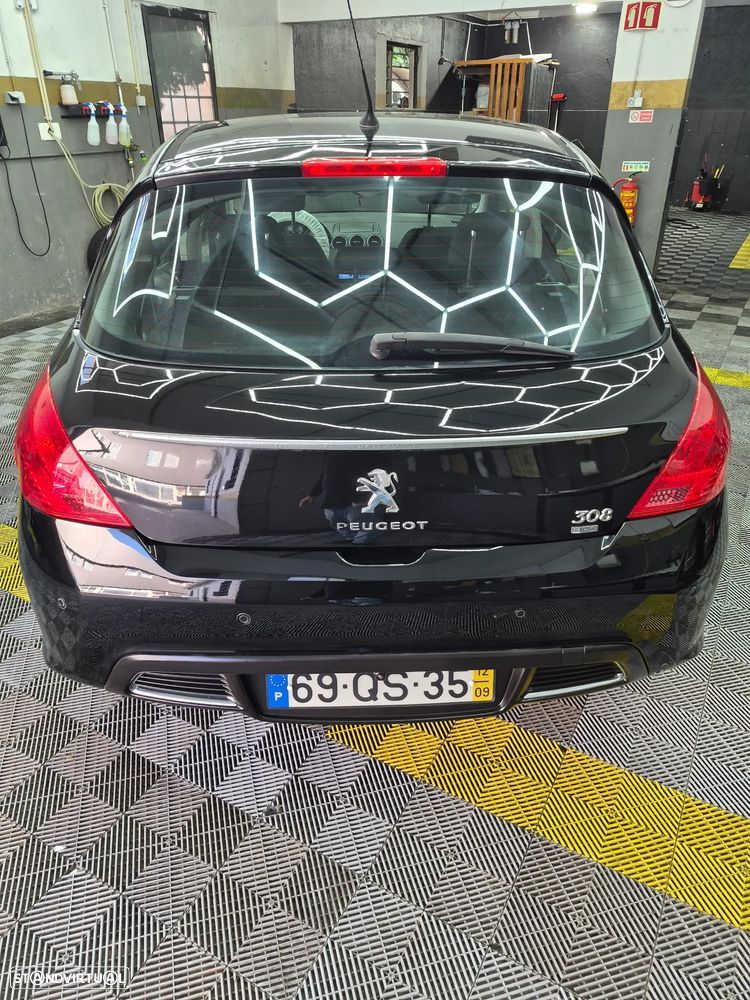 Peugeot 308 1.6 e-HDi Active CMP6 - 4
