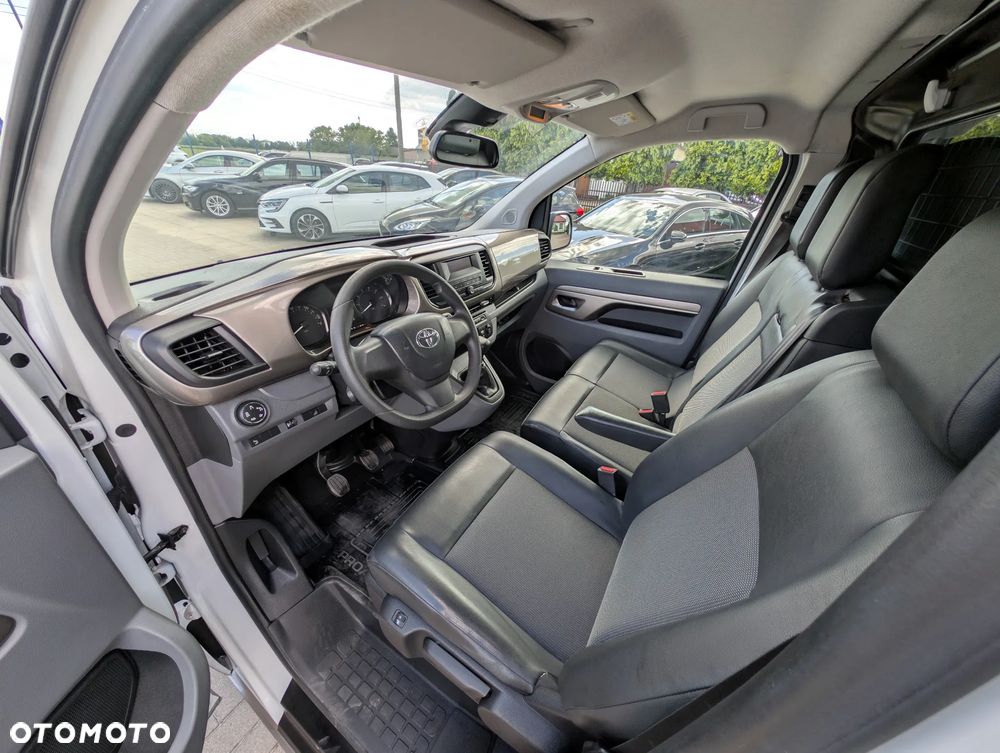 Toyota Proace - 26