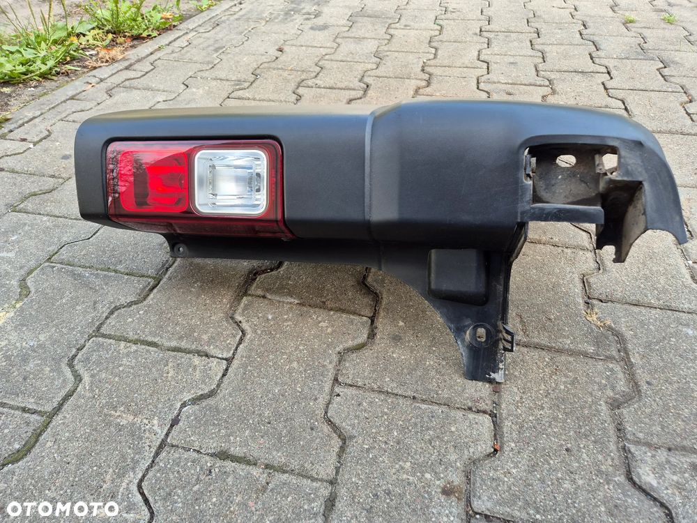 ZDERZAK PRAWY TYŁ KOMPLETNY TALENTO TRAFIC III VIVARO B 14r.+ - 2