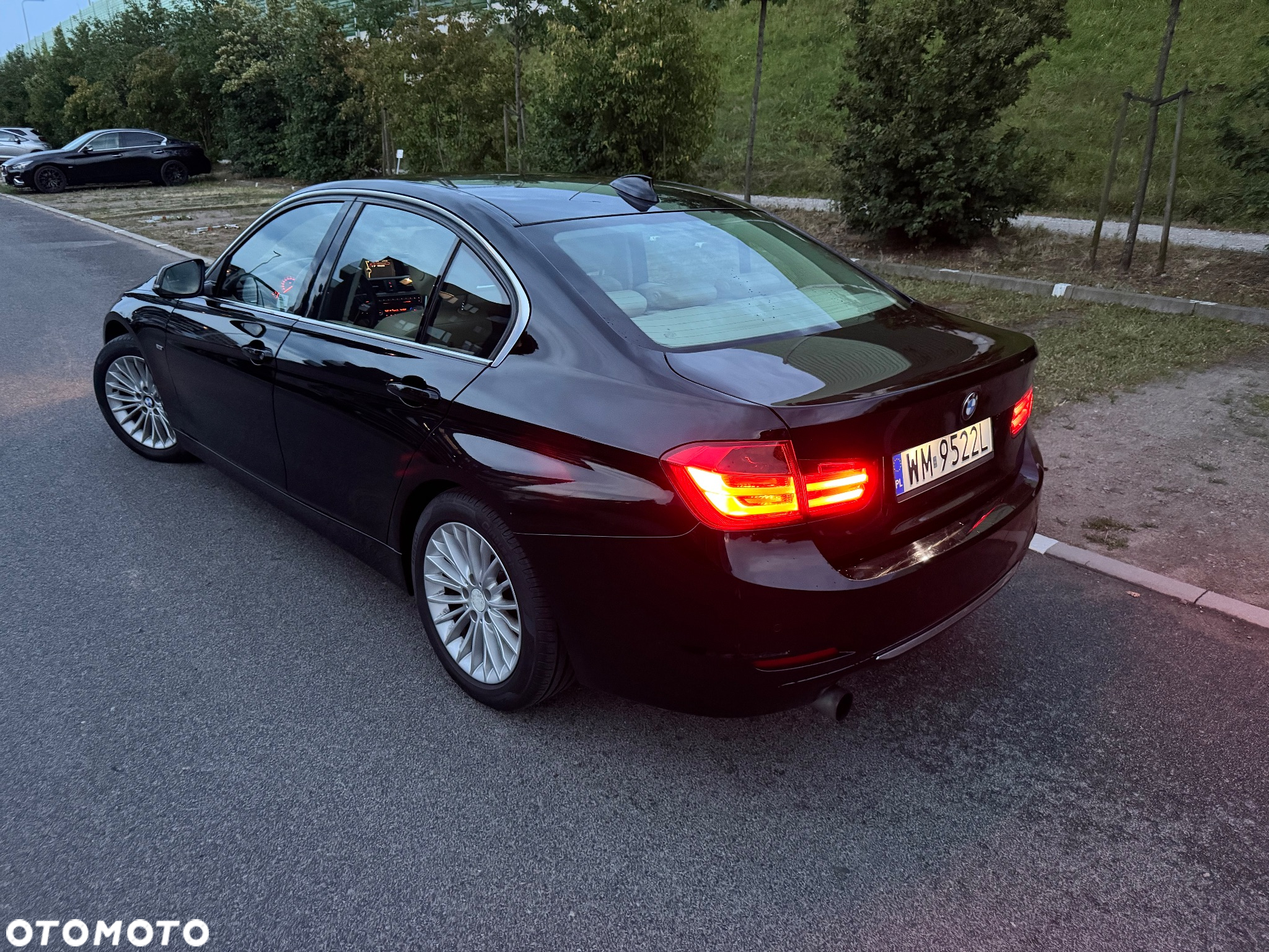 BMW Seria 3 320i Luxury Line - 6