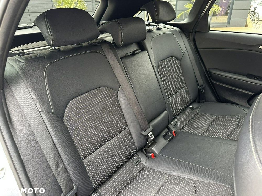 Kia Ceed 1.4 T-GDI L Business Line DCT - 20