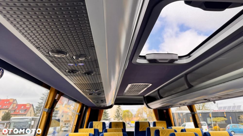 Iveco Wing /27miejsca /mały przebieg /klimatyzacja/ Cena:129000 zł netto - 12