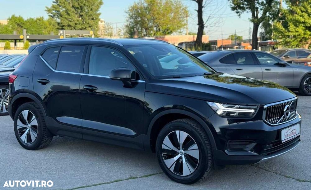 Volvo XC 40 Recharge T4 Twin Engine AT7 Inscription Expression - 11