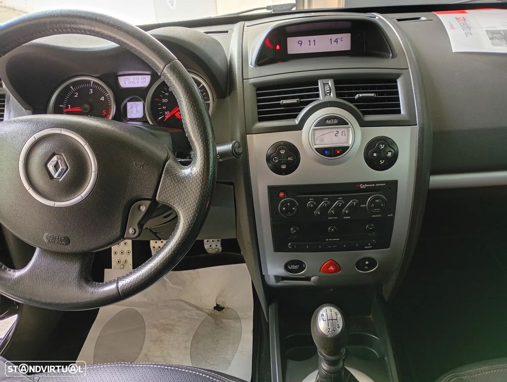 Renault Mégane Break 1.5 dCi Luxe - 9