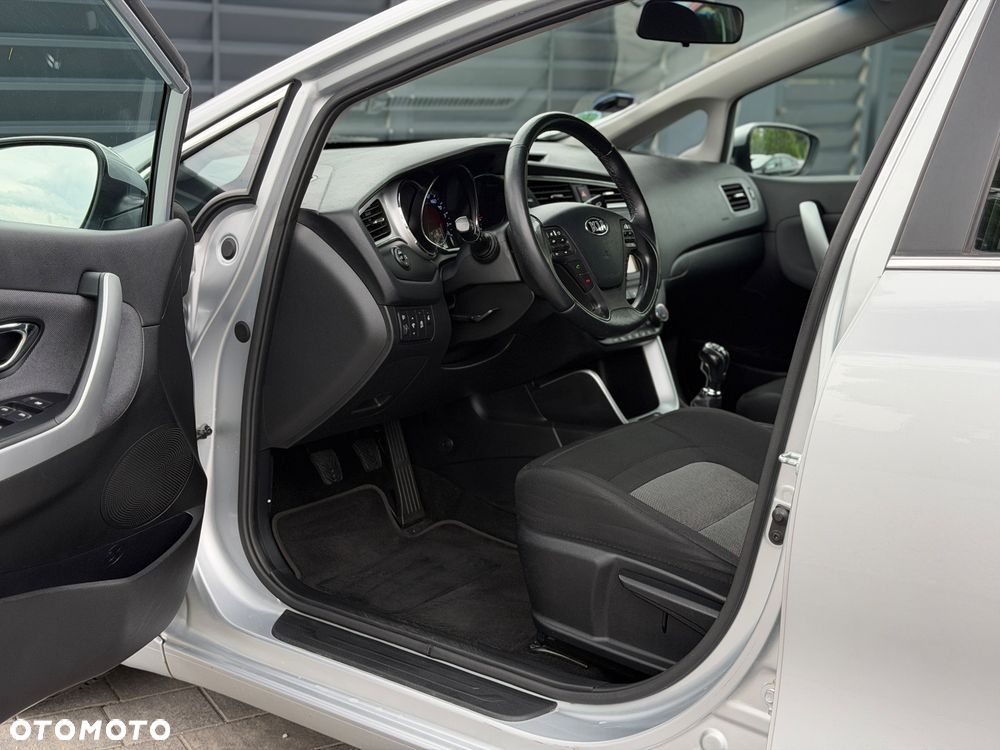 Kia Ceed 1.6 CRDi L - 9