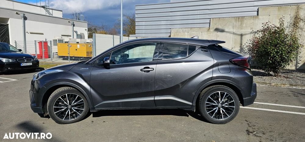 Toyota C-HR - 8