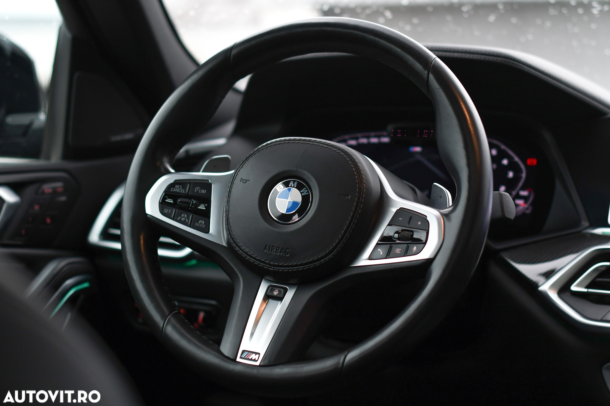 BMW X6 xDrive40i - 30