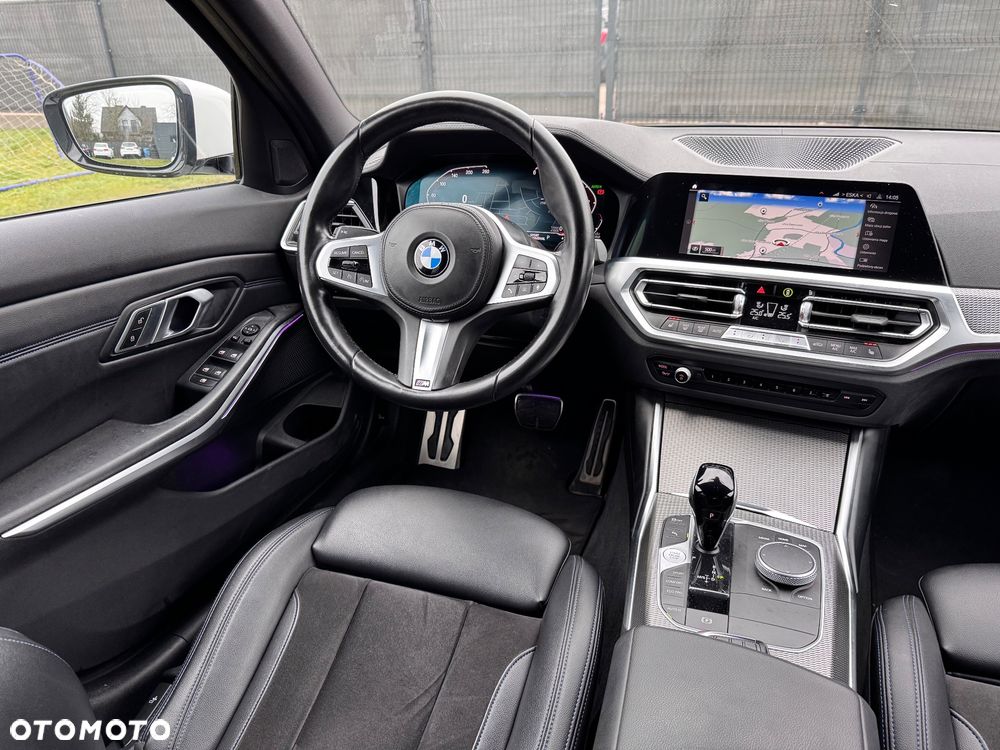 BMW Seria 3 318d M Sport Shadow - 20