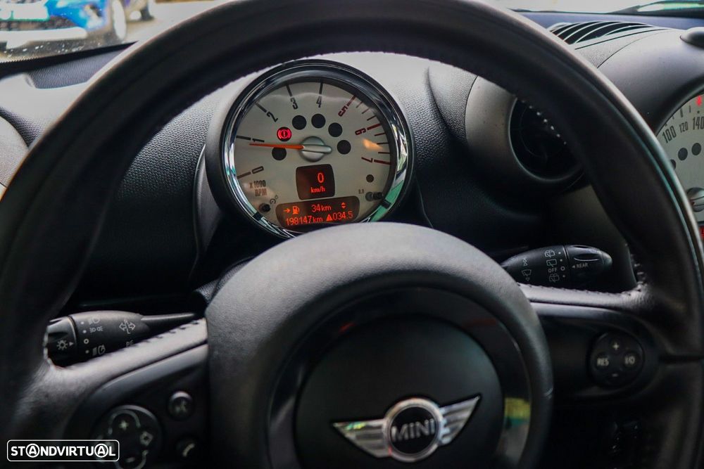 MINI Countryman Cooper D ALL4 - 17