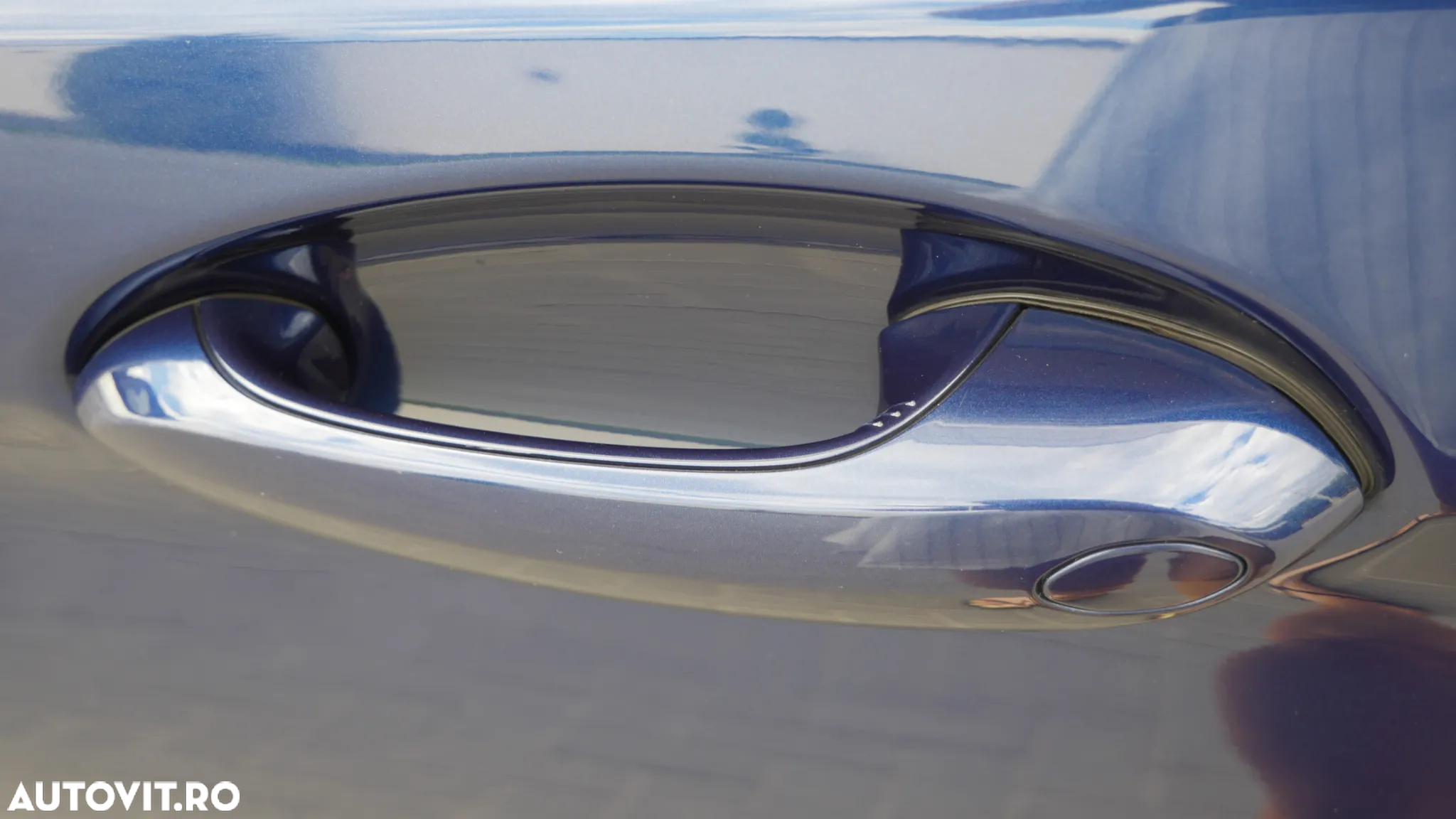 BMW Seria 5 530i Aut. Luxury Line - 38