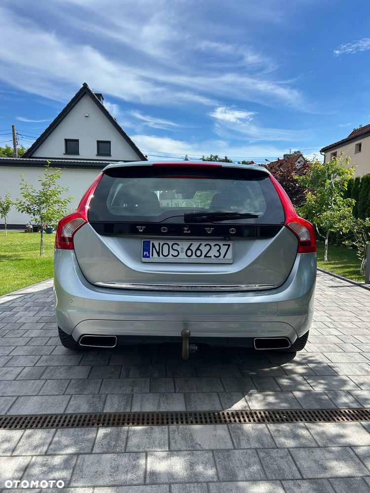 Volvo V60 - 11