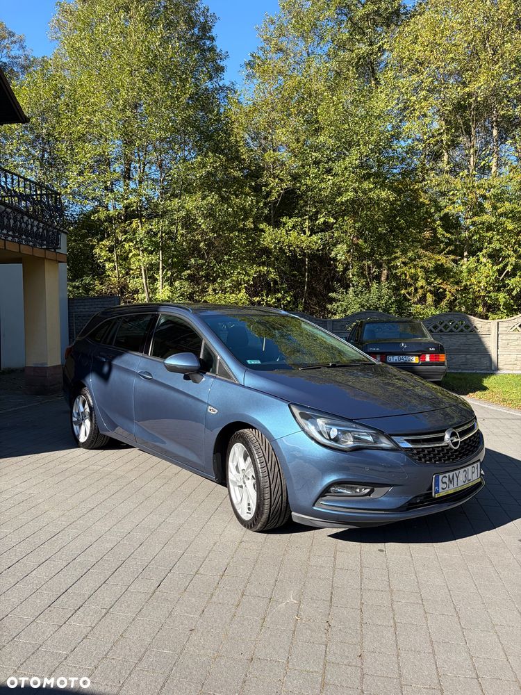 Opel Astra - 2