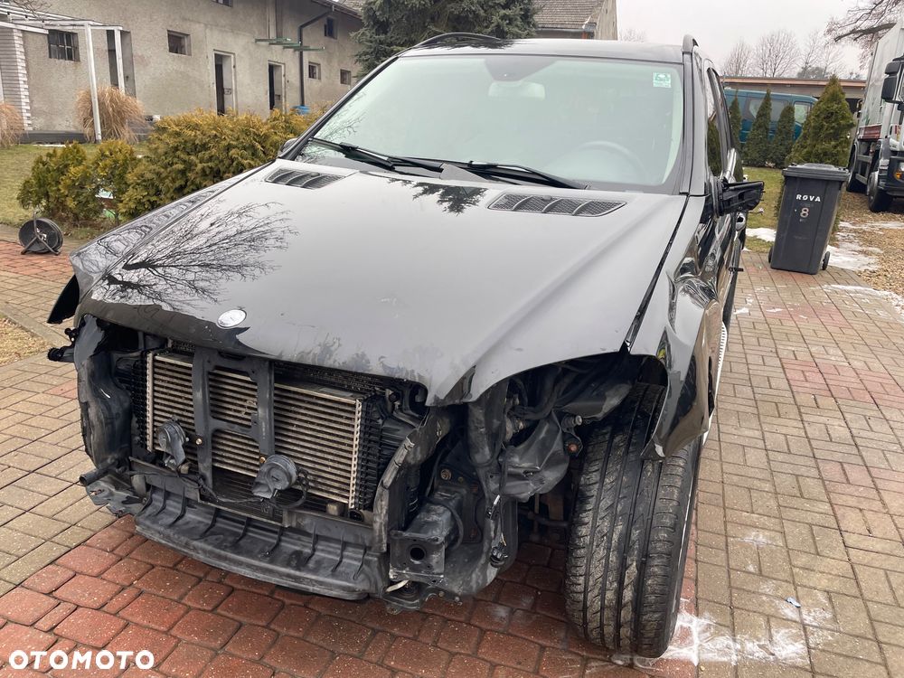 Mercedes-Benz ML - 3