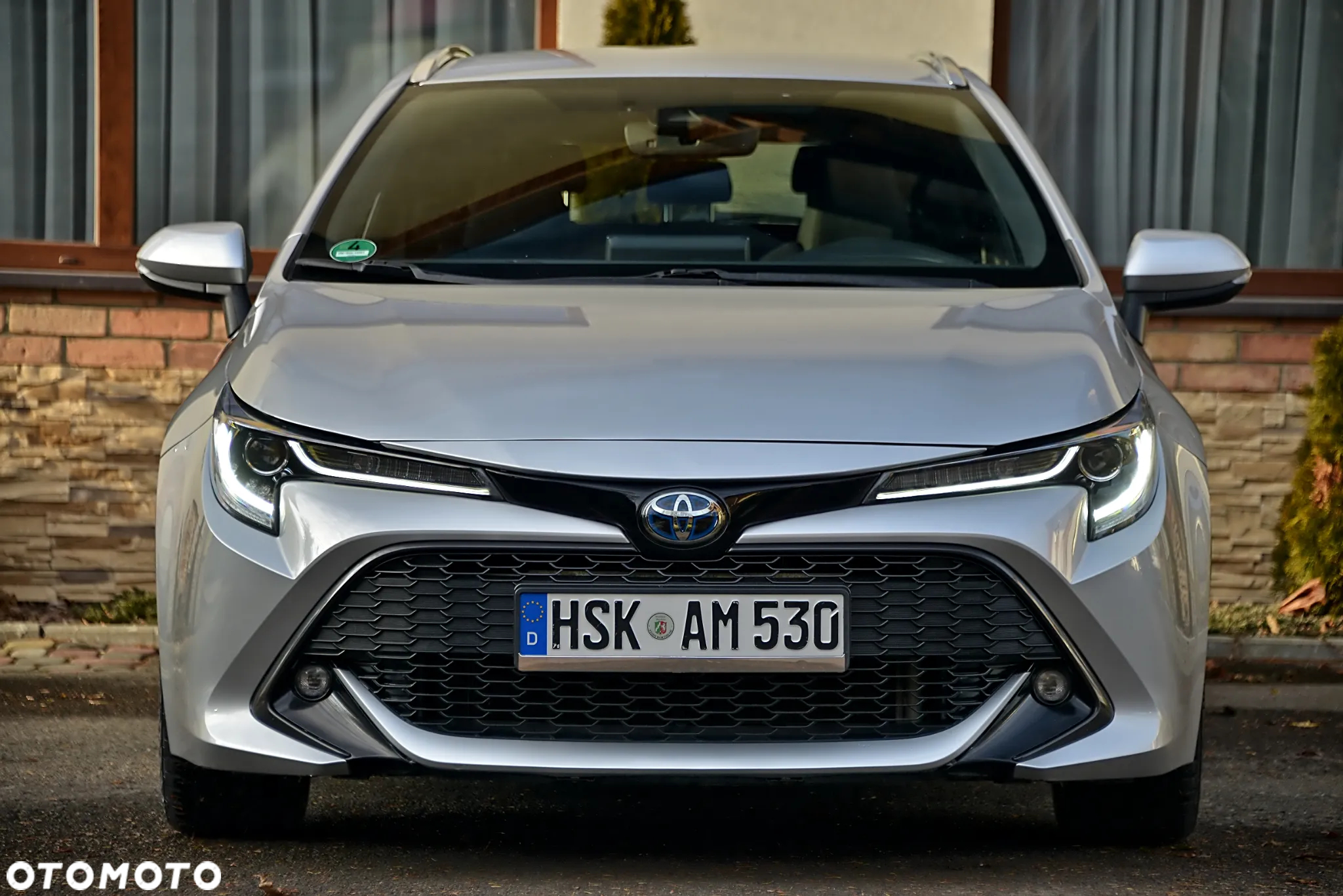 Toyota Corolla 1.8 Hybrid Touring Sports - 3