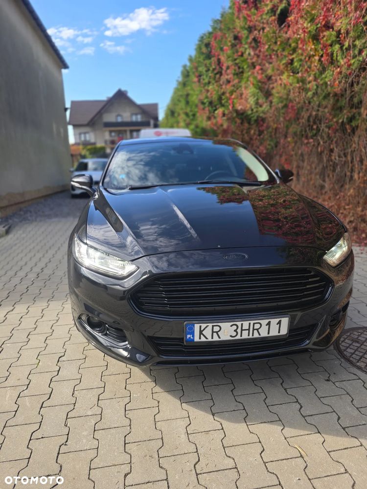 Ford Fusion 2.0 EcoBoost Titanium - 32