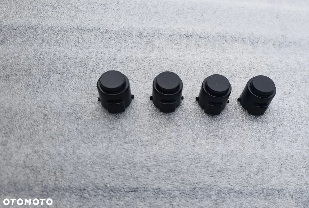 Zaślepka Zaślepki czujnika parkowania pdc 18mm ZDERZAKA BMW E60 M PAKIET M5