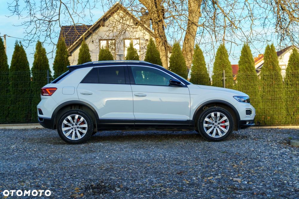 Volkswagen T-Roc - 8