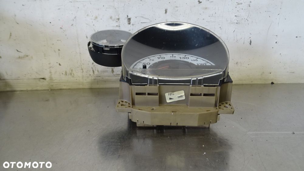 LICZNIK OBROTOMIERZ TOYOTA AYGO 1.0 83800-0H011-A   83270-0H010-A - 8