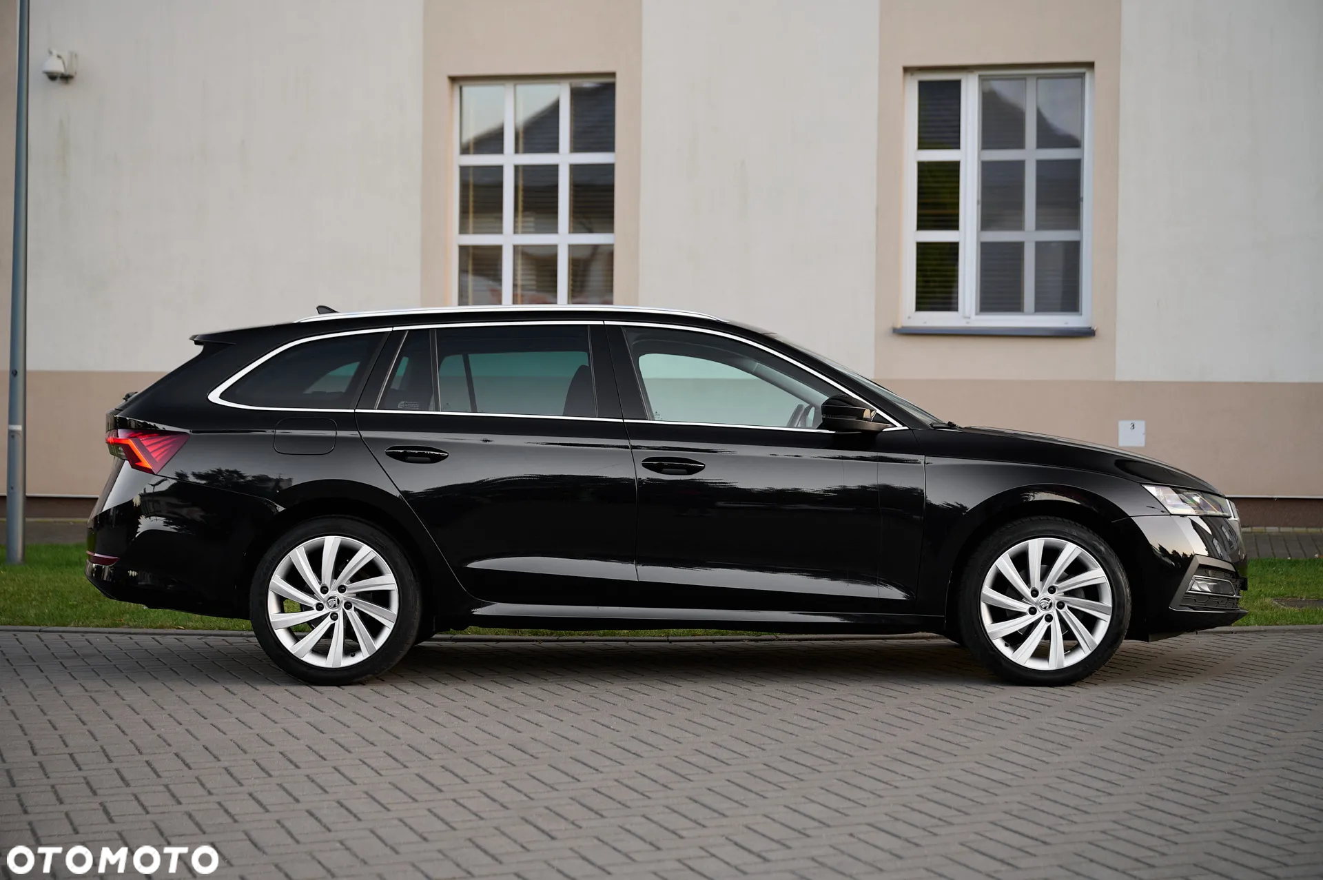 Skoda Octavia 2.0 TDI Style DSG - 15