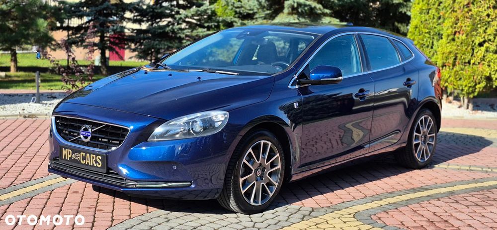 Volvo V40 D4 Ocean Race - 36