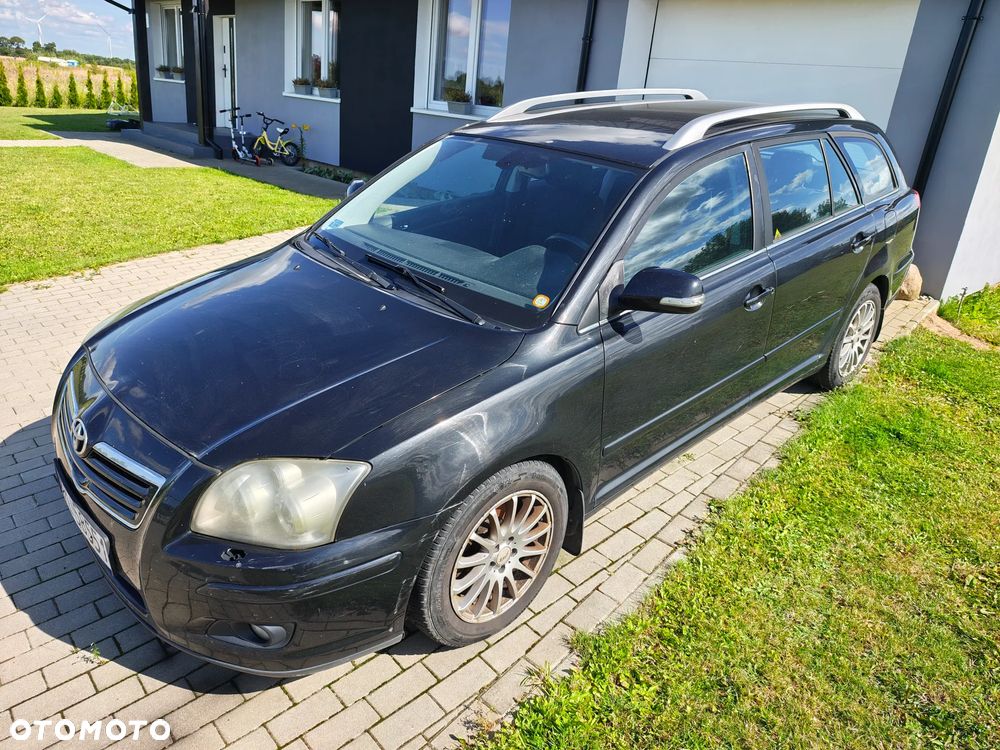 Toyota Avensis 2.0 D-4D Premium - 3