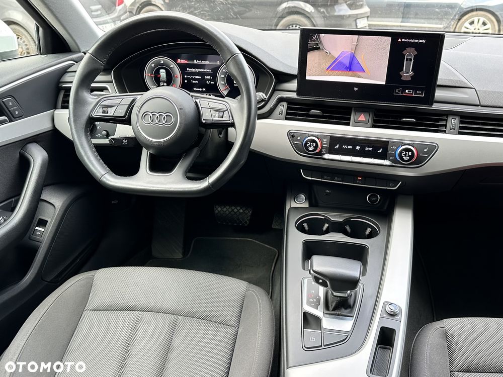 Audi A4 Avant 35 TDI mHEV S tronic - 12