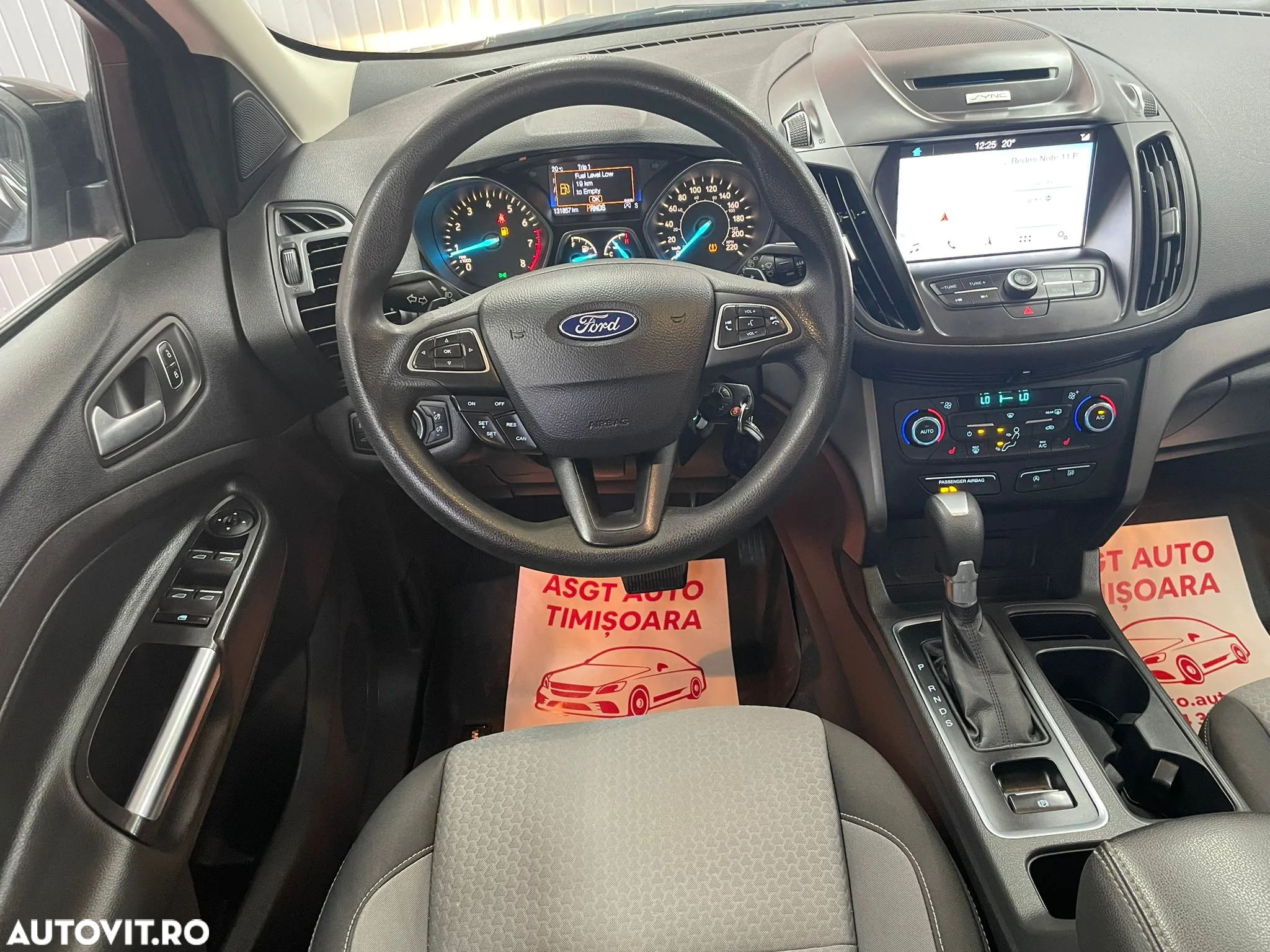Ford Kuga - 19
