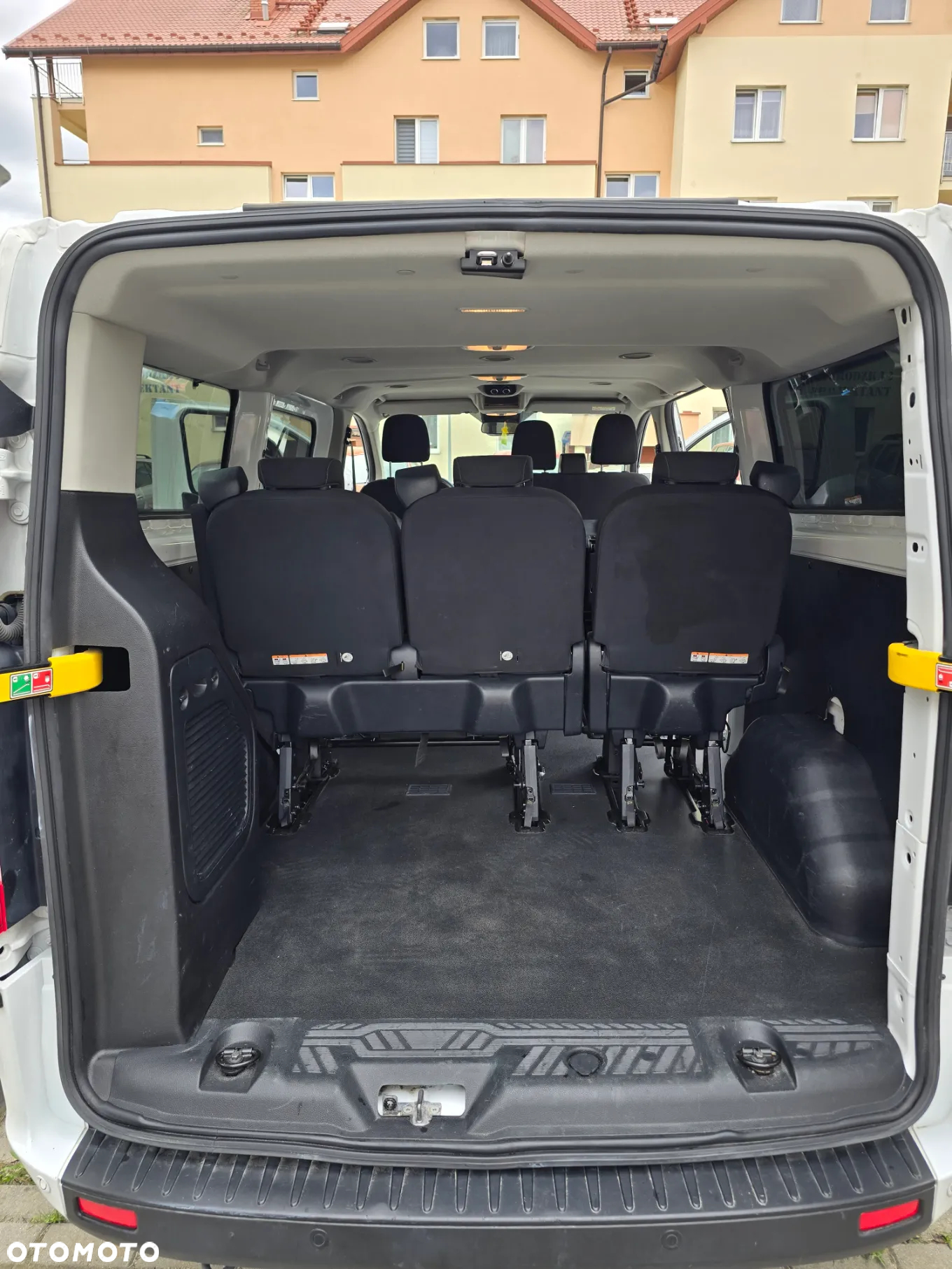 Ford Transit Custom Kombi 320 L1H2 Trend - 12