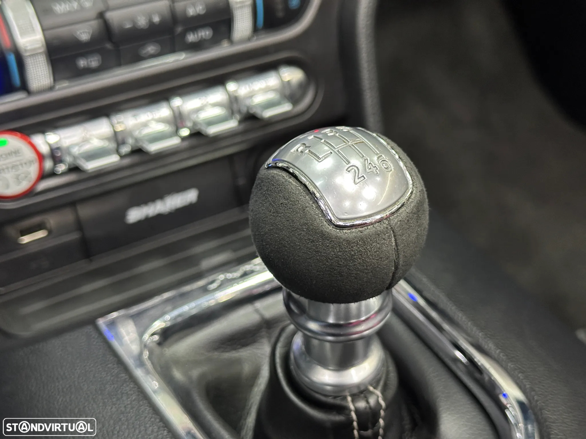 Ford Mustang Cabrio 2.3 Eco Boost - 13
