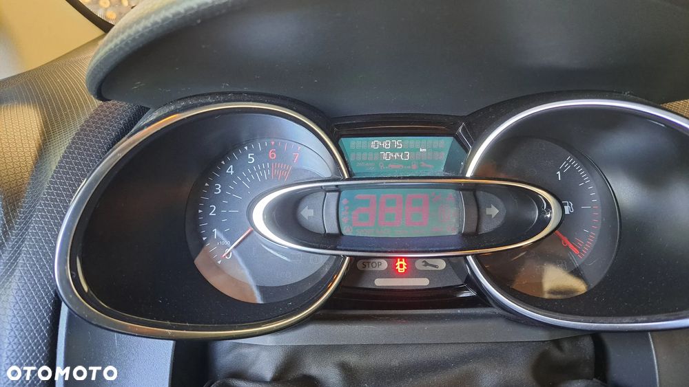 Renault Clio 1.2 16V 75 LIMITED - 5