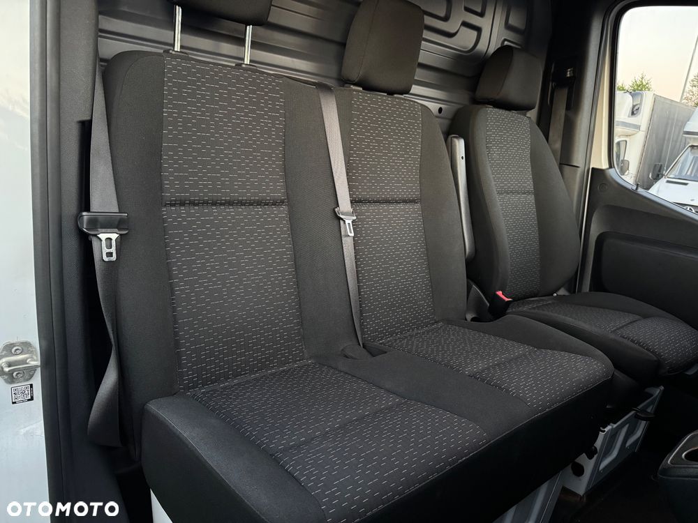 Mercedes-Benz Sprinter 317 CDI Euro 6 1950ccm - 170KM 3,5t 2023 Furgon Blaszak - 16