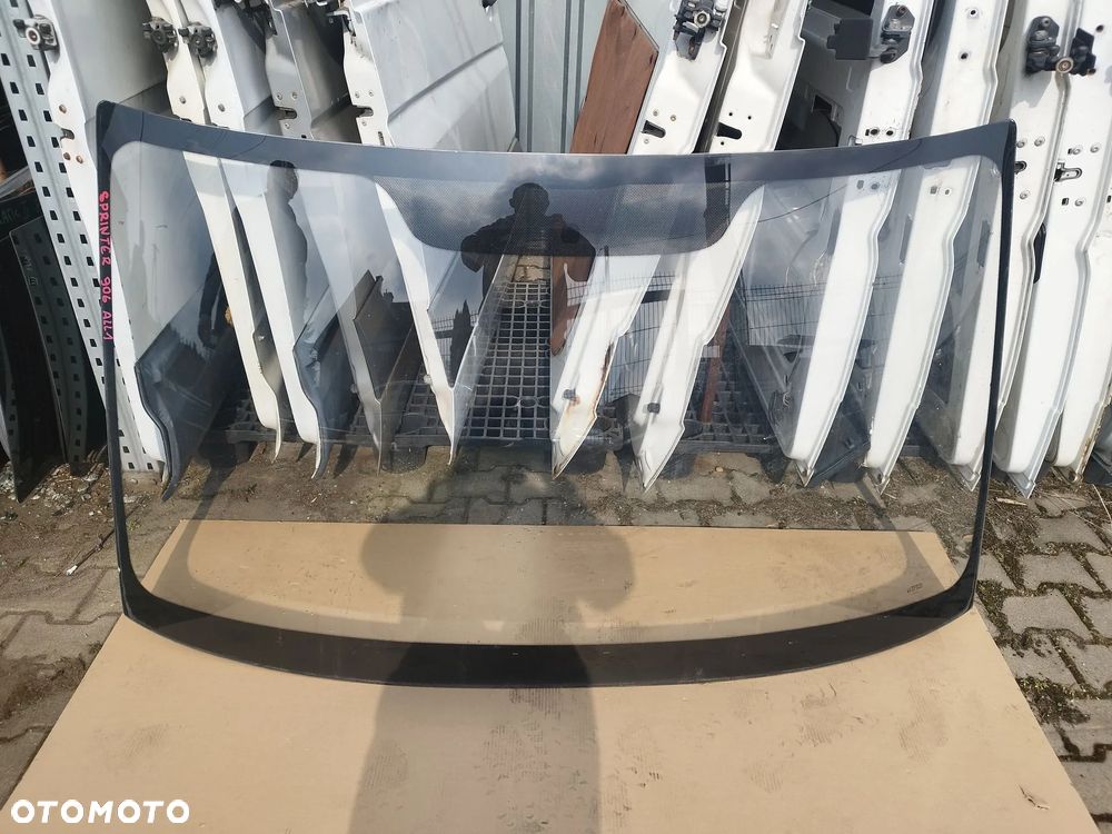 Szyba czołowa przednia Mercedes Sprinter 906 Volkswagen Crafter - 1