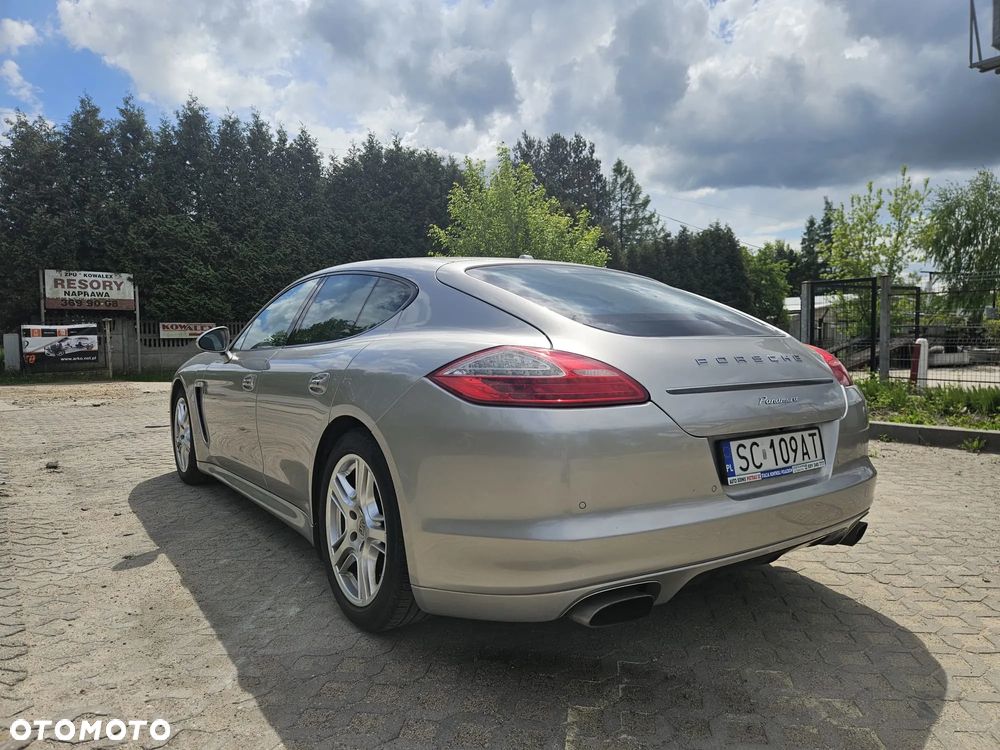 Porsche Panamera - 7
