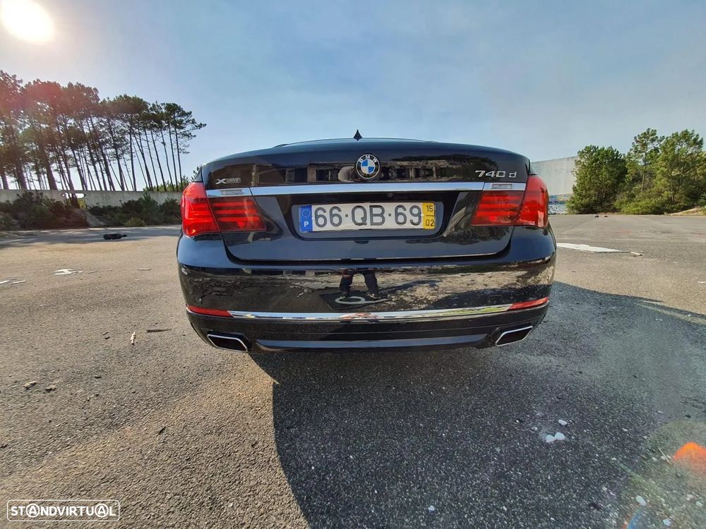 BMW 740 - 5