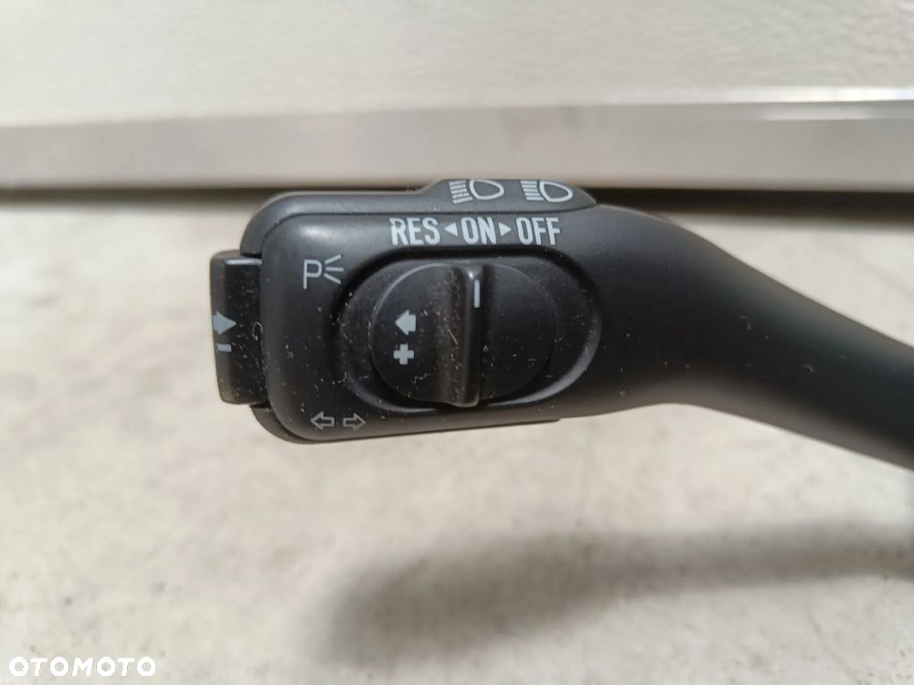 Manetka Przełącznik Kierunkowskazu Skoda Octavia Superb VW Passat Golf Seat Tempomatu 4B0953503G - 2