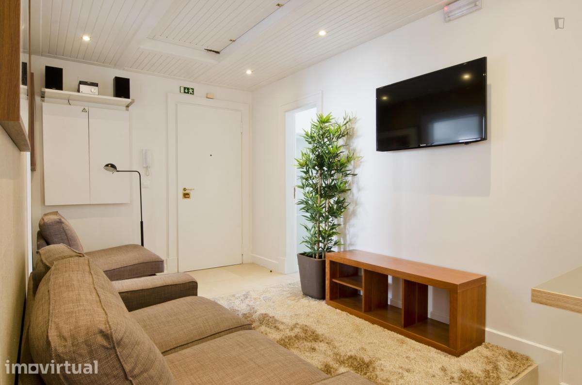 Quarto - localizado em Rossio Lisbon - Grande imagem: 5/20