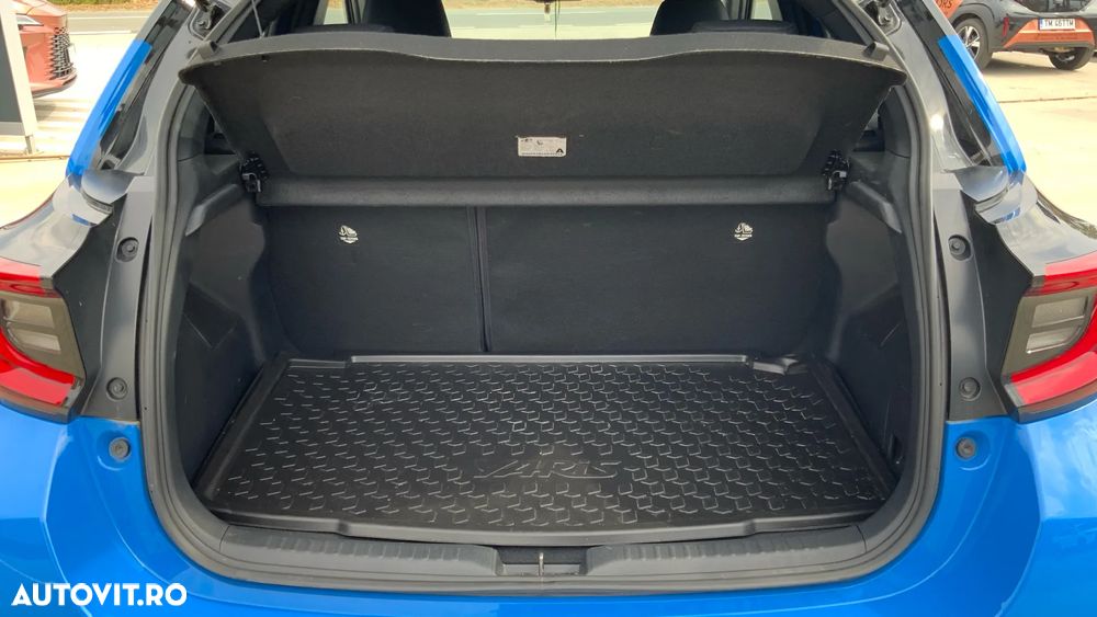Toyota Yaris 1.5 130 CP HEV Premiere Edition - 10