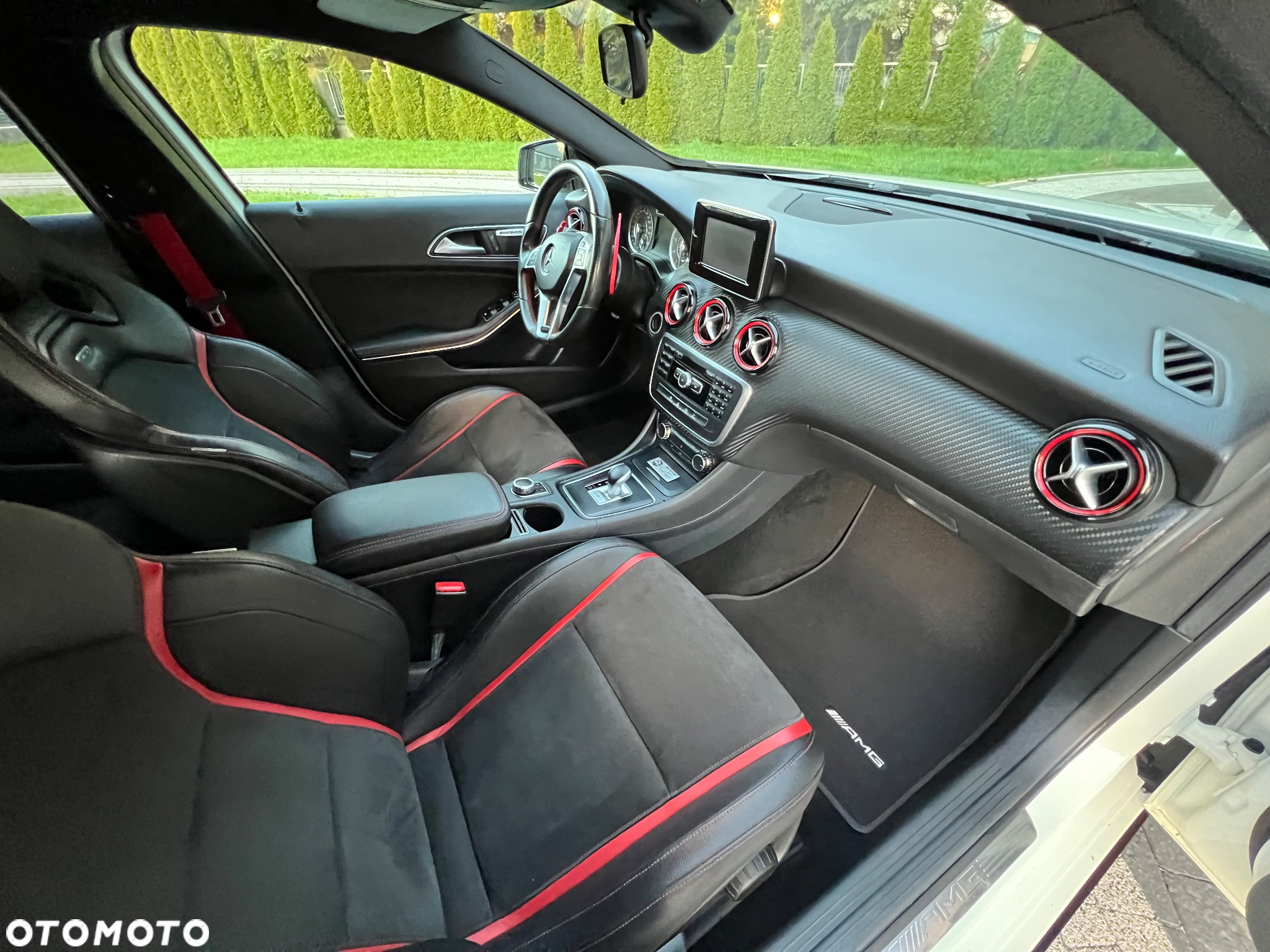 Mercedes-Benz Klasa A 45 AMG 4-Matic - 17