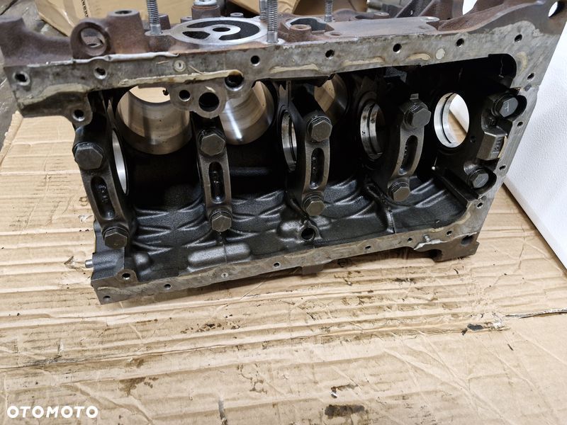 ford mondeo mk4 lift 2.0 tdci blok silnika txwa d4204t - 11