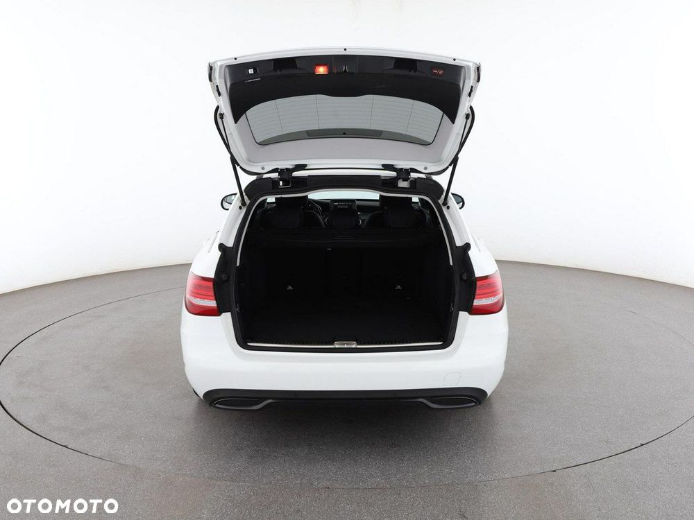 Mercedes-Benz Klasa C 200 9G-TRONIC Avantgarde - 20