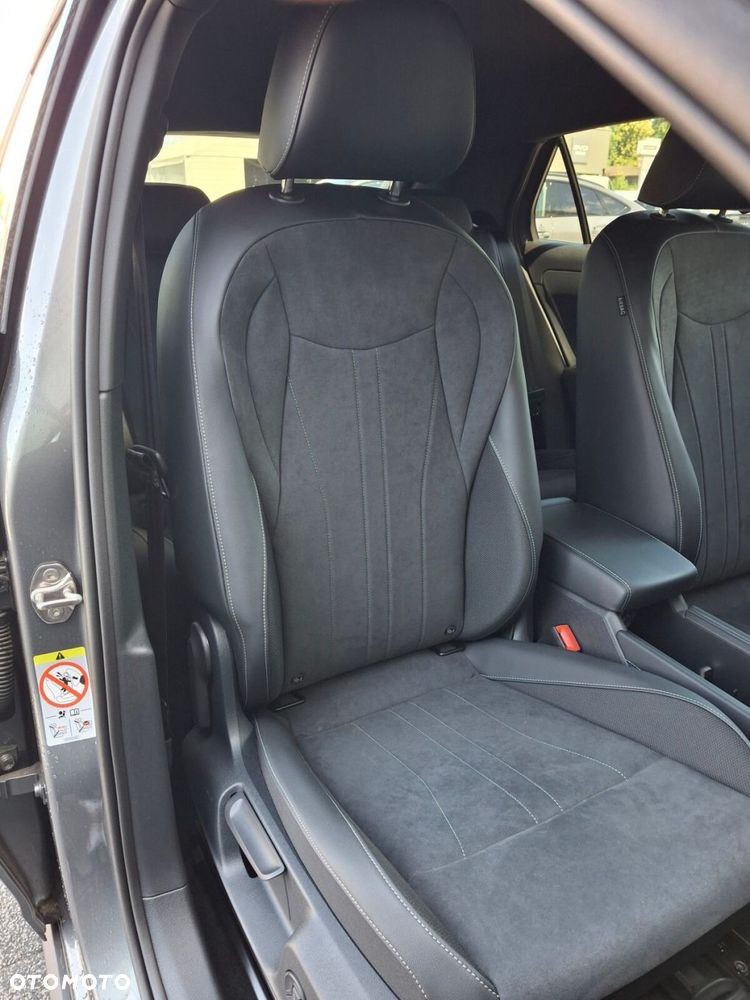 Volkswagen T-Roc 1.5 eTSI Style DSG - 18