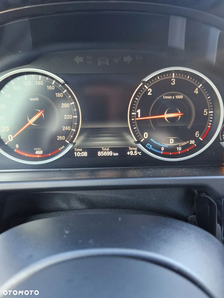 BMW X5 xDrive25d - 15