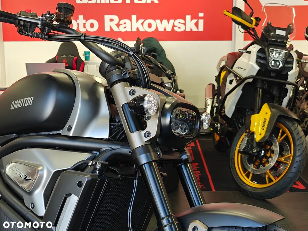 QJMOTOR SRV 700 - 7