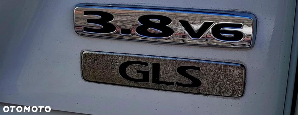 Mitsubishi Pajero - 29