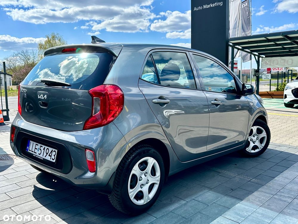 Kia Picanto 1.2 L - 4