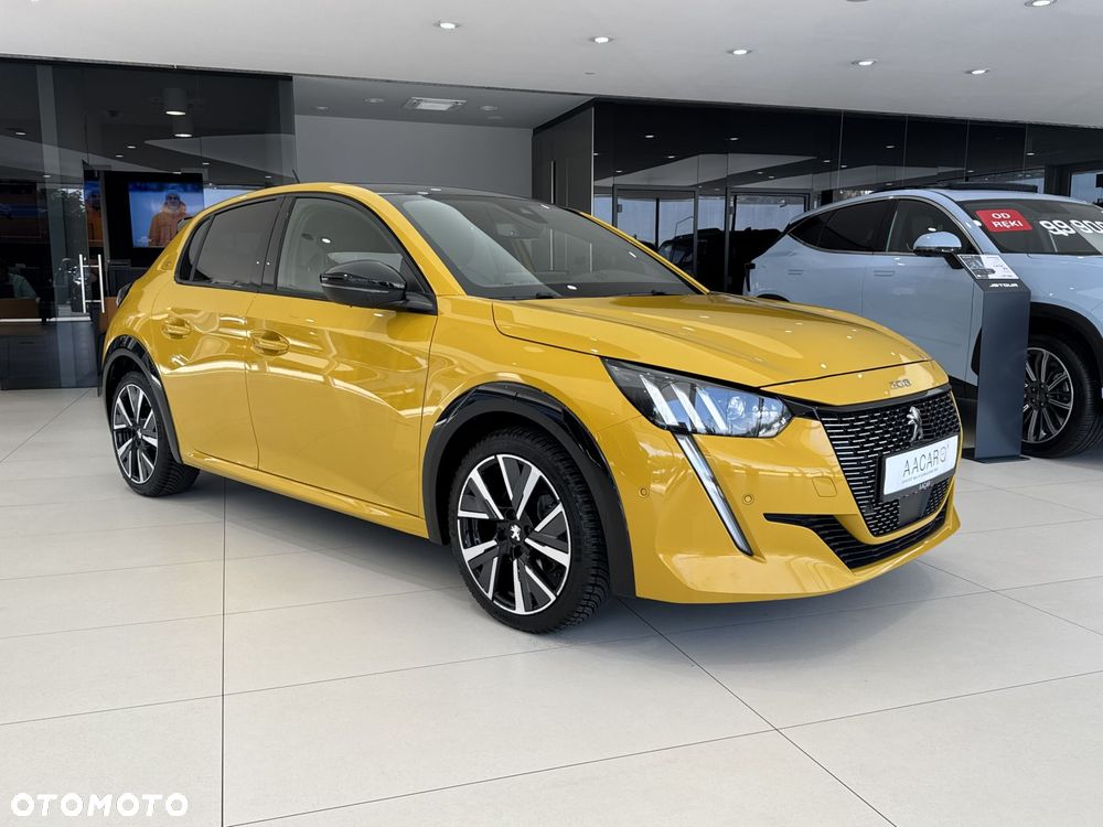 Peugeot 208 - 6